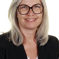 Helle L